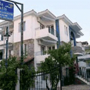 https://apartments-villa-vatalis.hotelschalkidiki.net